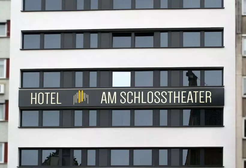 Aamiaismajoitus (B&B) Am Schlosstheater