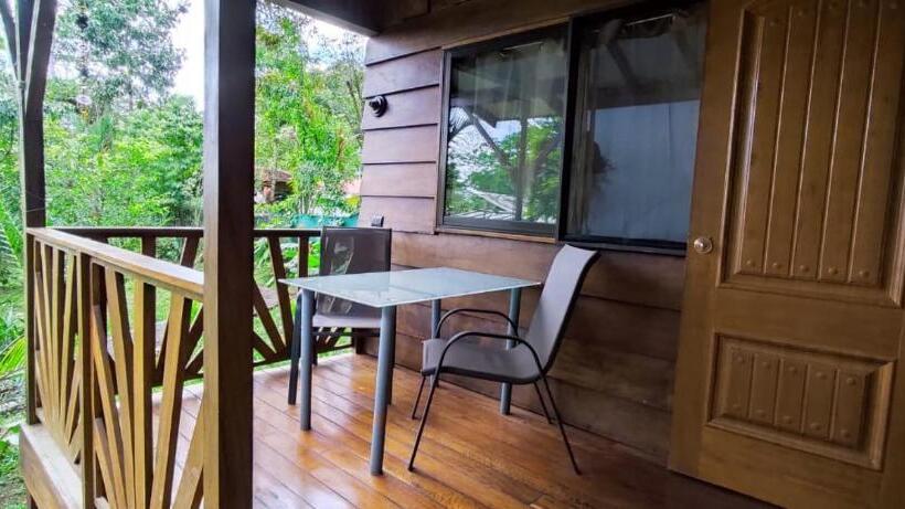 تختخواب و صبحانه Centro Ananda