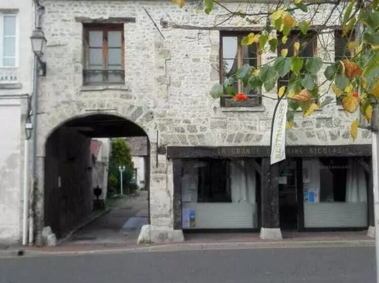 Aamiaismajoitus (B&B) La Halte Chaumontoise