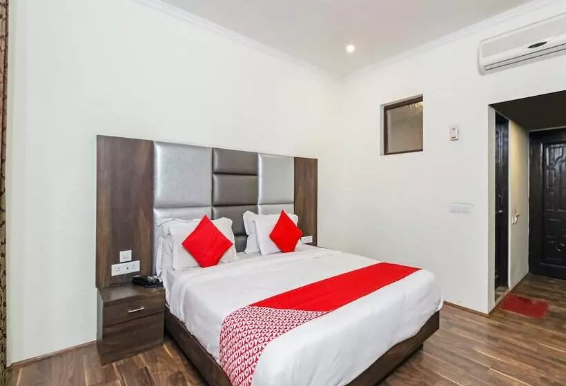 Capital O 29999 Hotel Green Ambition