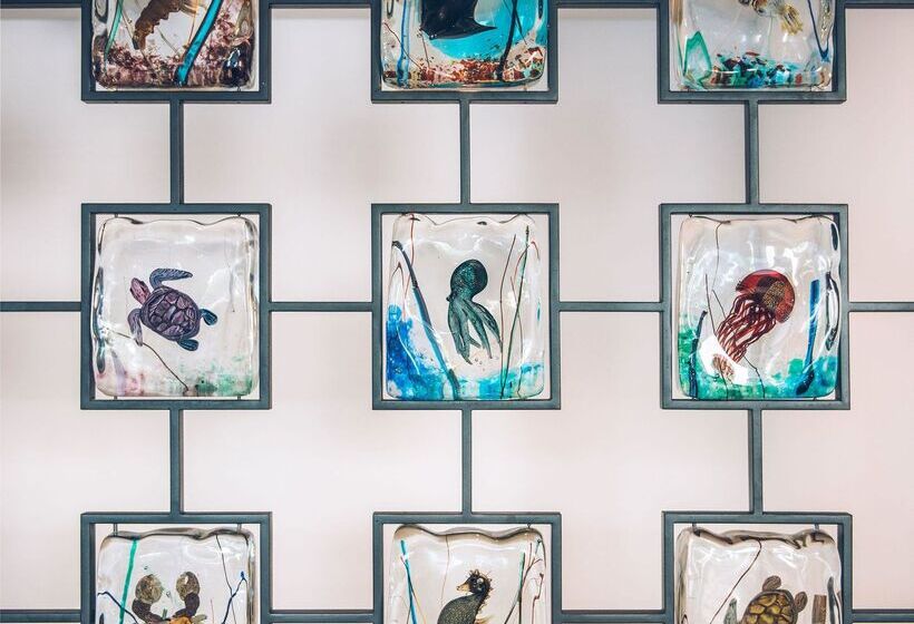 ホテル Iberostar Waves Slavija