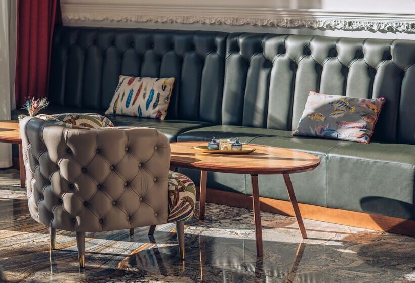 ホテル Iberostar Waves Slavija