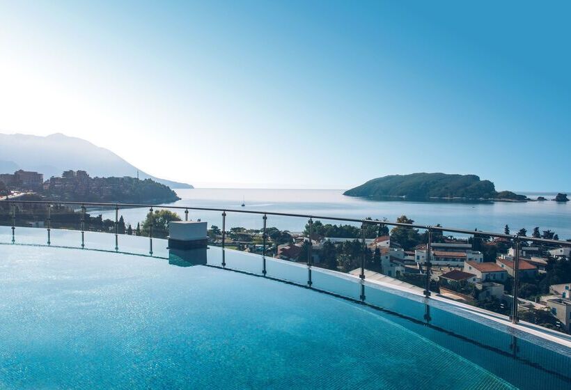 ホテル Iberostar Waves Slavija