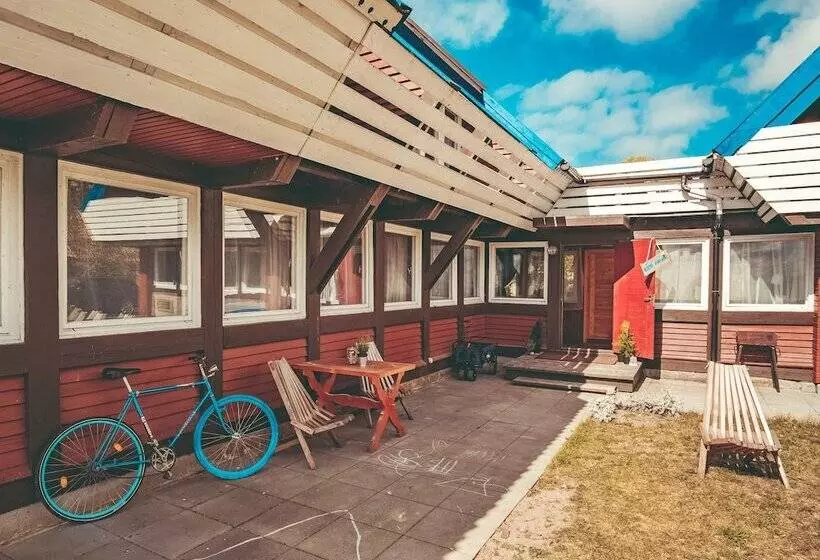 پانسیون Guboja