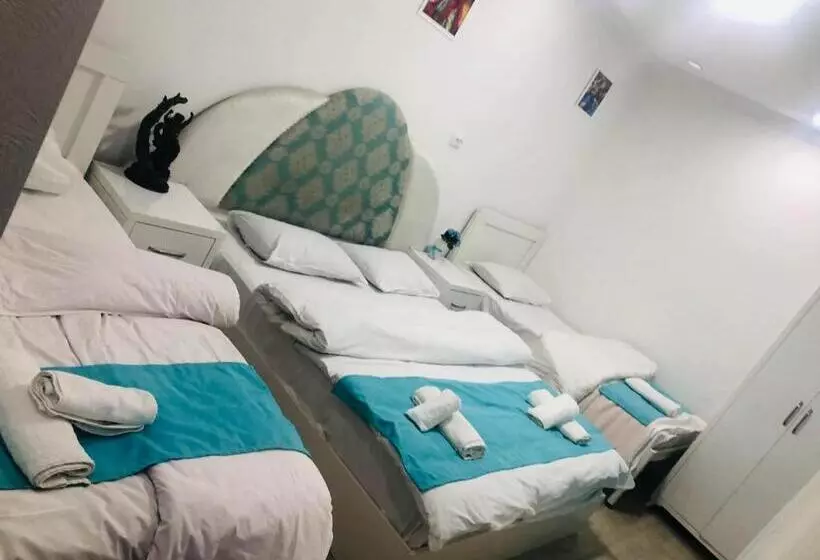 پانسیون Nikas Guest House