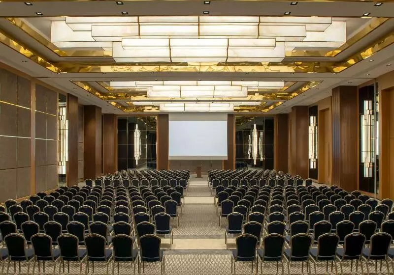 هتل Mövenpick Diyarbakir