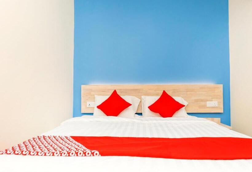 Отель Oyo 778 Bmw 2