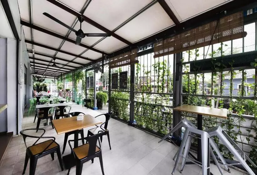 Hotelli Oyo 778 Bmw 2