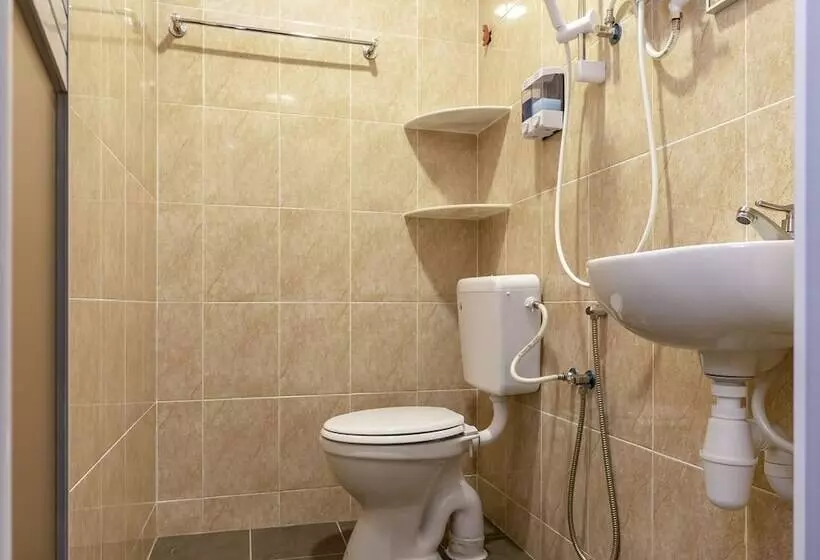 Hotelli Oyo 778 Bmw 2