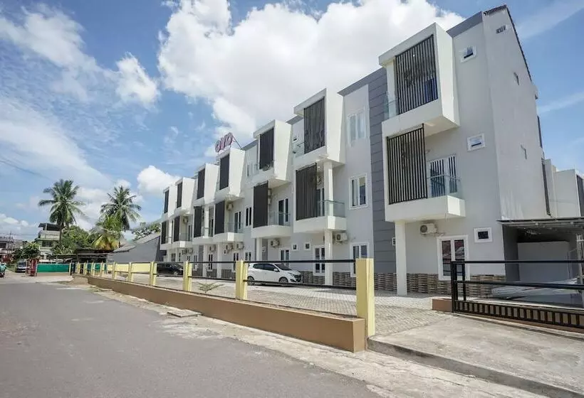 Oyo 443 Hotel Barlian