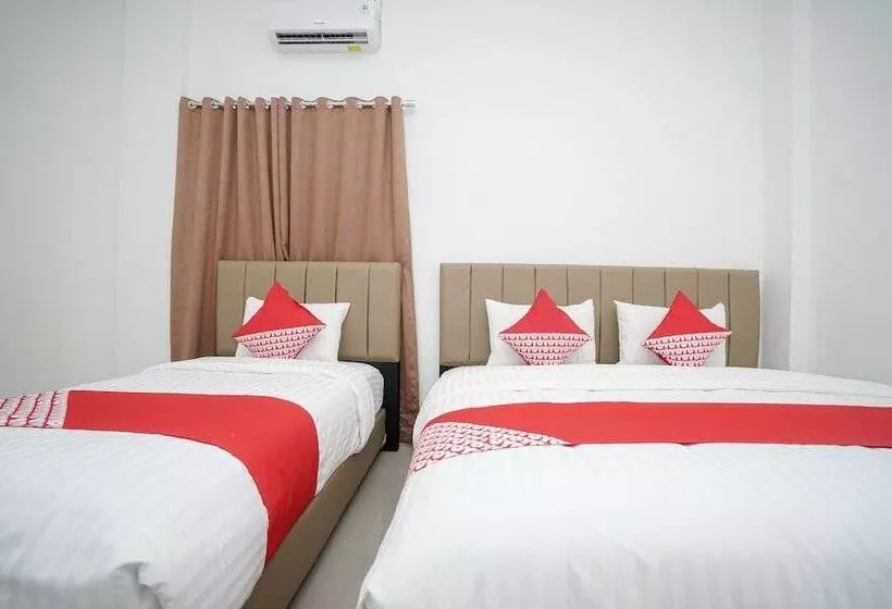 Oyo 443 Hotel Barlian