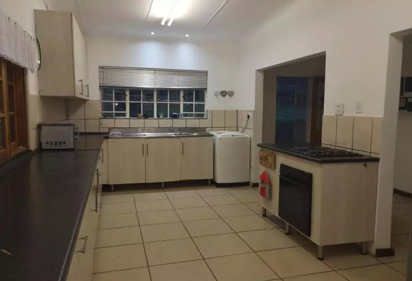 Majatalo Windsor Cottage