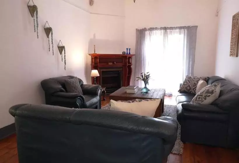 Majatalo Windsor Cottage