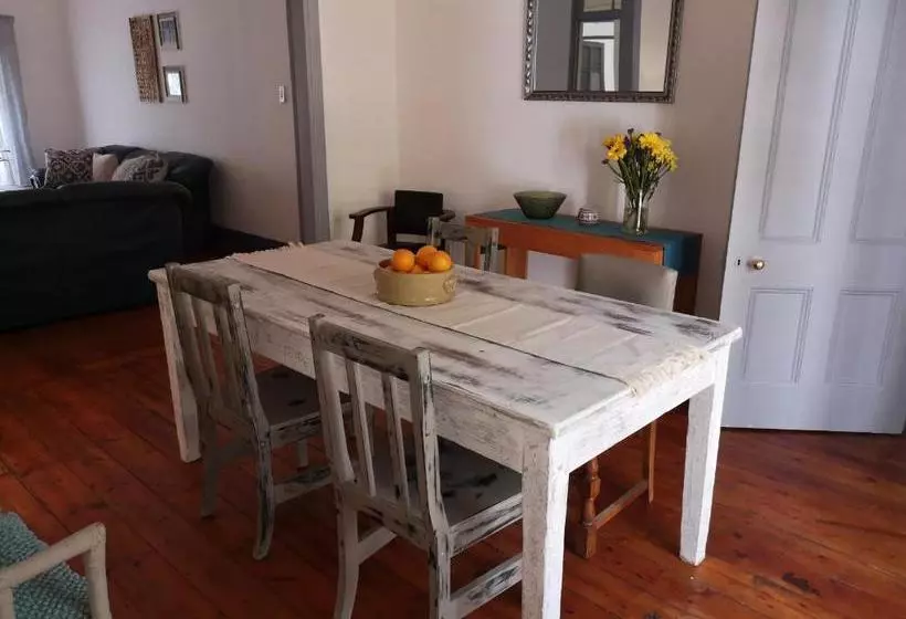 Majatalo Windsor Cottage