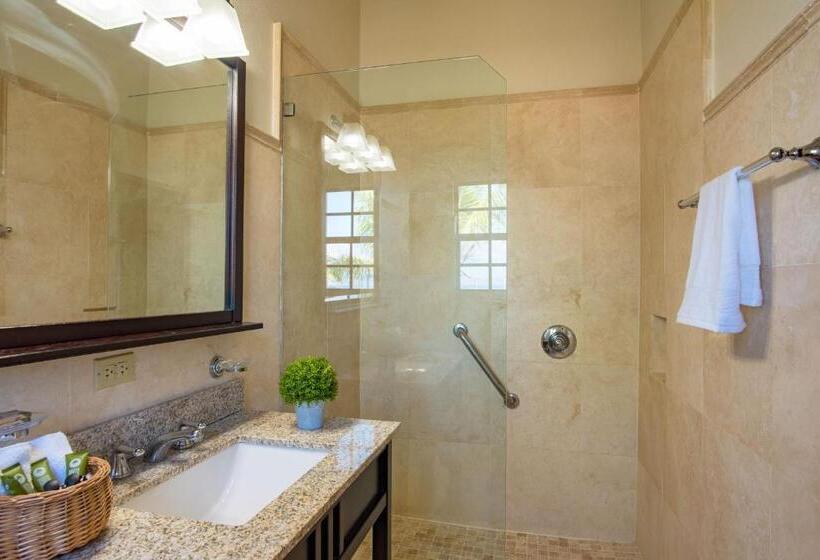 Bayview Vacation Apartments