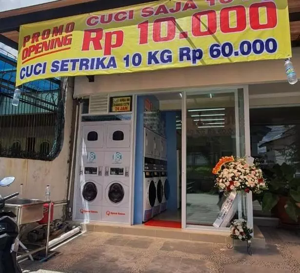 ホテル The Kartini 8 Residence Mangga Besar