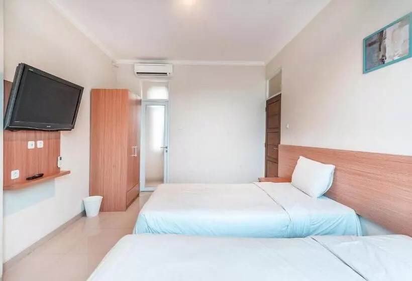 ホテル The Kartini 8 Residence Mangga Besar