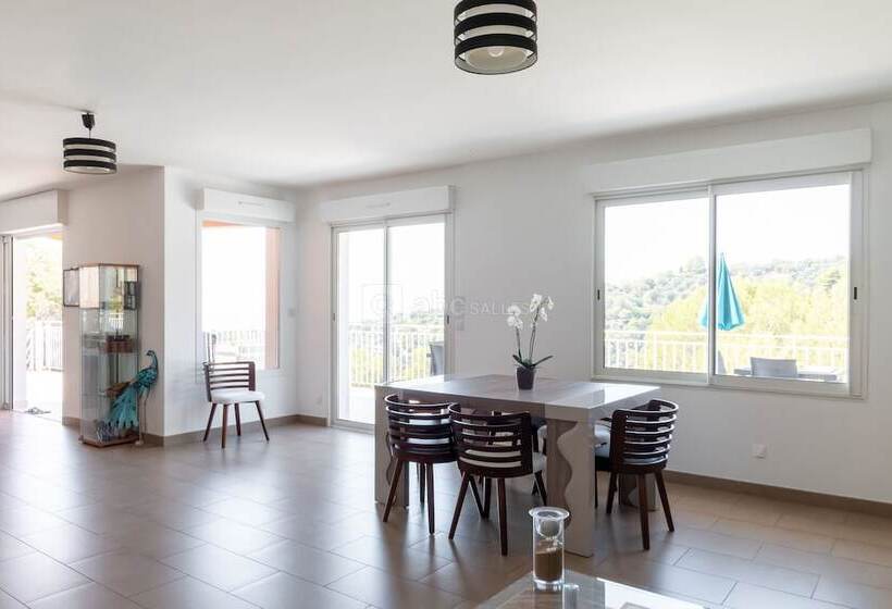 膳宿费 Entre Amie & Spa