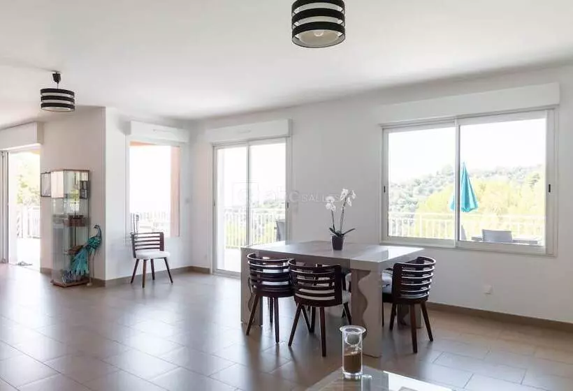 Majatalo Entre Amie & Spa