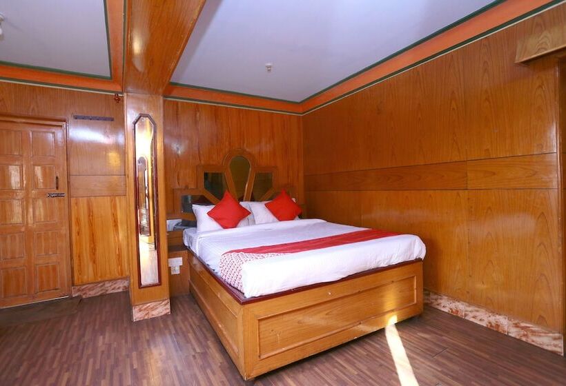 ホテル Oyo 24221 Daneys Guest House