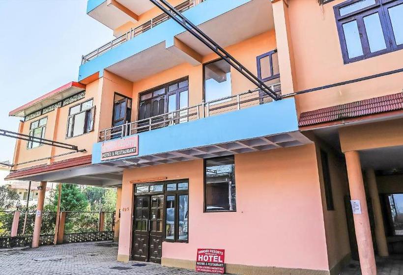 Отель Oyo 24927 Himgiri Resort