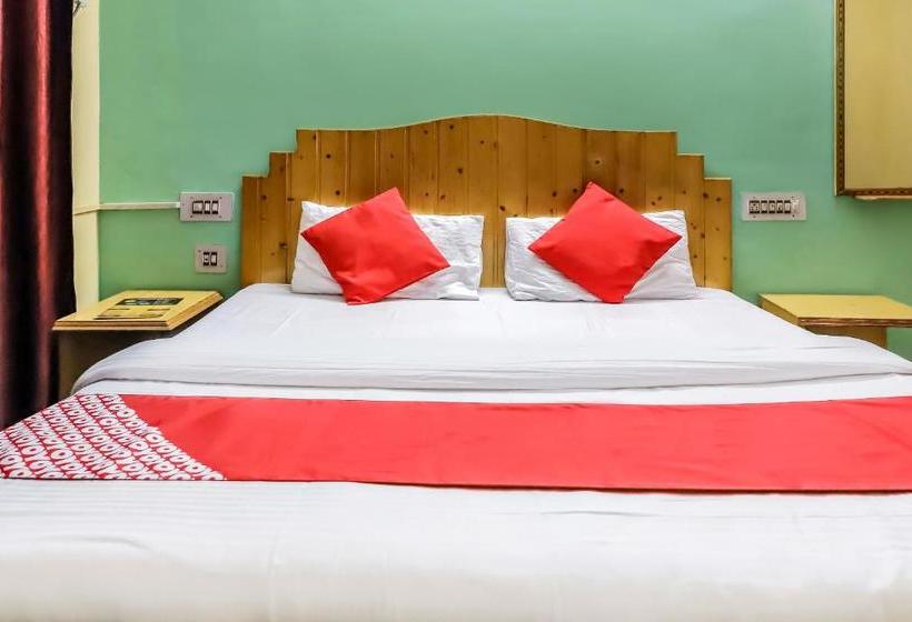 Отель Oyo 24927 Himgiri Resort