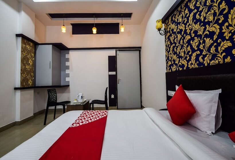 Hôtel Oyo 28253 Jmd Palace