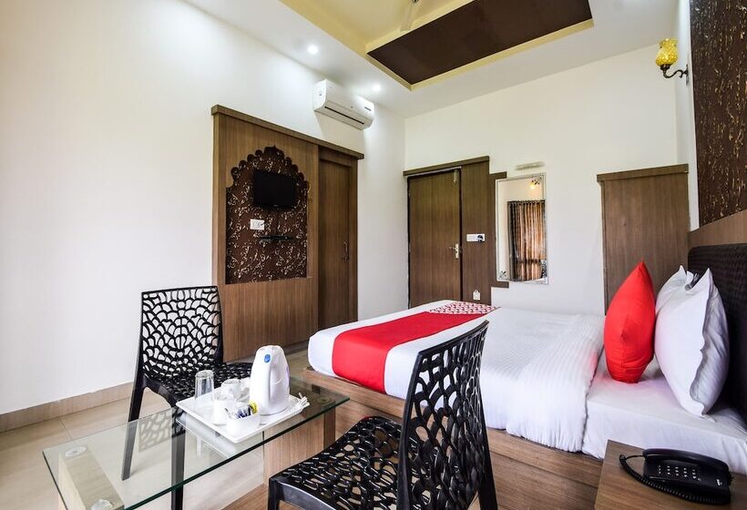 Hôtel Oyo 28253 Jmd Palace