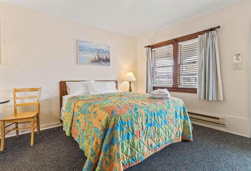 汽车旅馆 Cavalier By The Sea