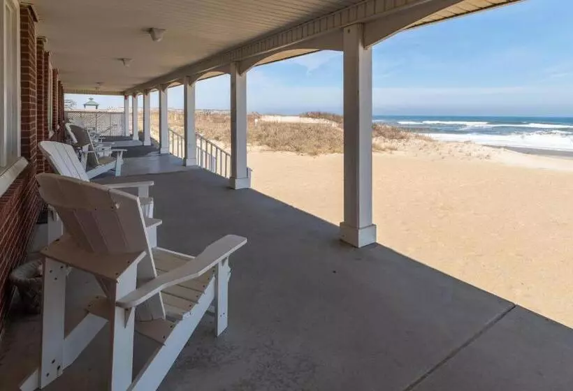 モーテル Cavalier By The Sea