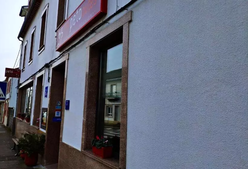 ペンション Casa Peto Outes