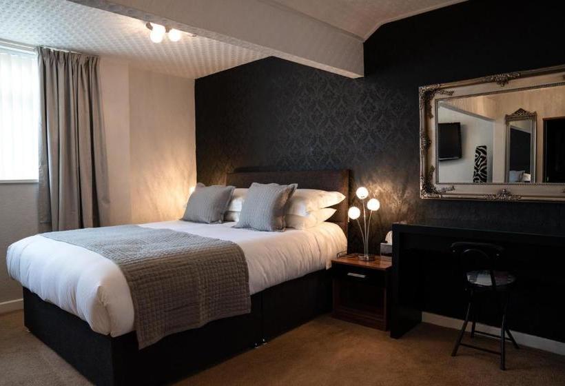 פנסיון Fox Lodge