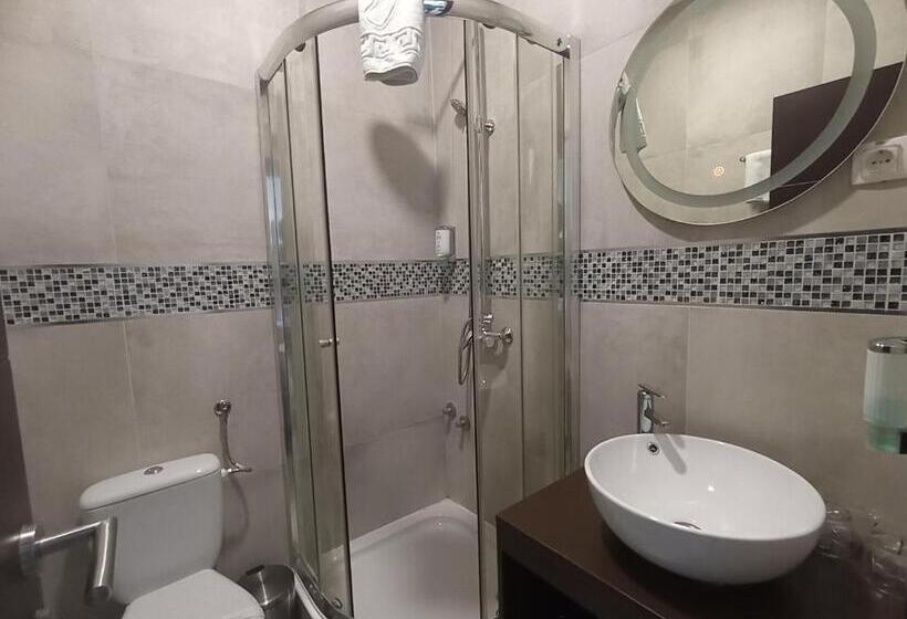 Garnet Hotel & Event Centar