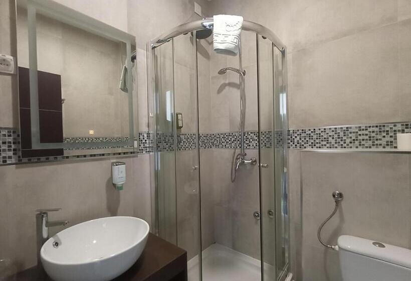 Garnet Hotel & Event Centar