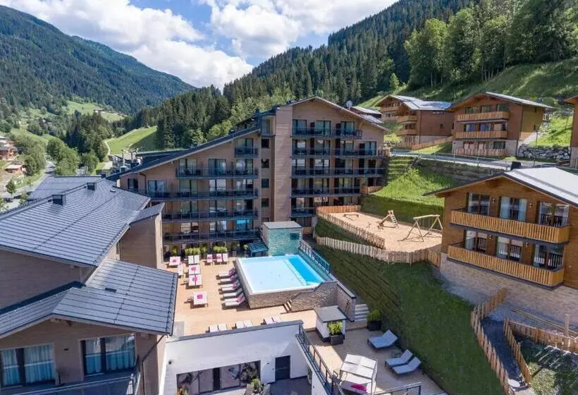 Hotelli Adapura Wagrain
