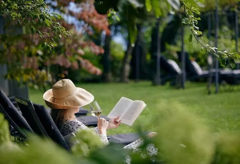 Hotelli Relais Castello Di Morcote