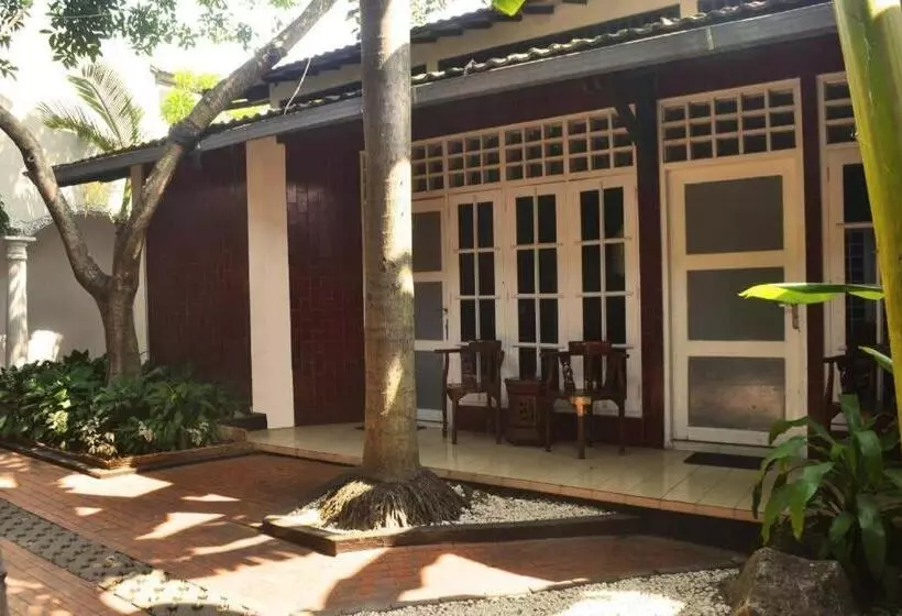 Hotelli Srikandi