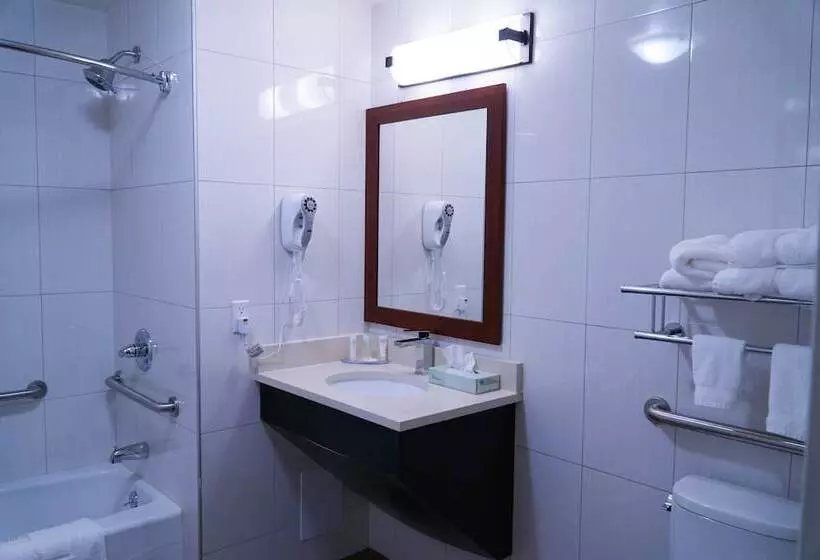 Hotelli Mint Jfk Airport