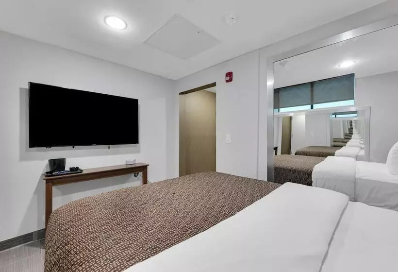 Hotelli Mint Jfk Airport