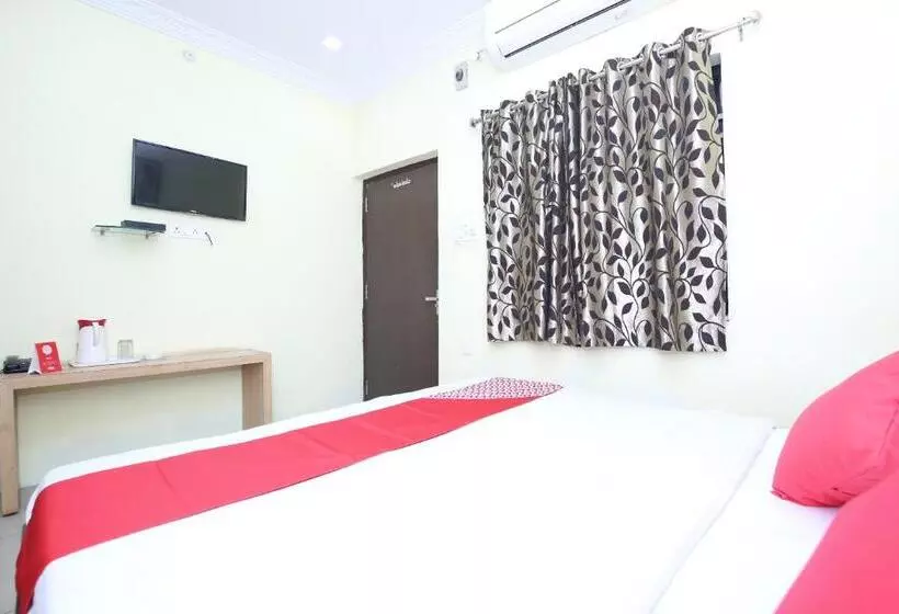 Oyo 26160 Hotel Multi Star