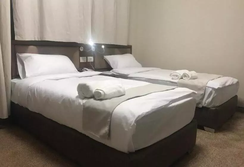 پانسیون Eli Guest House