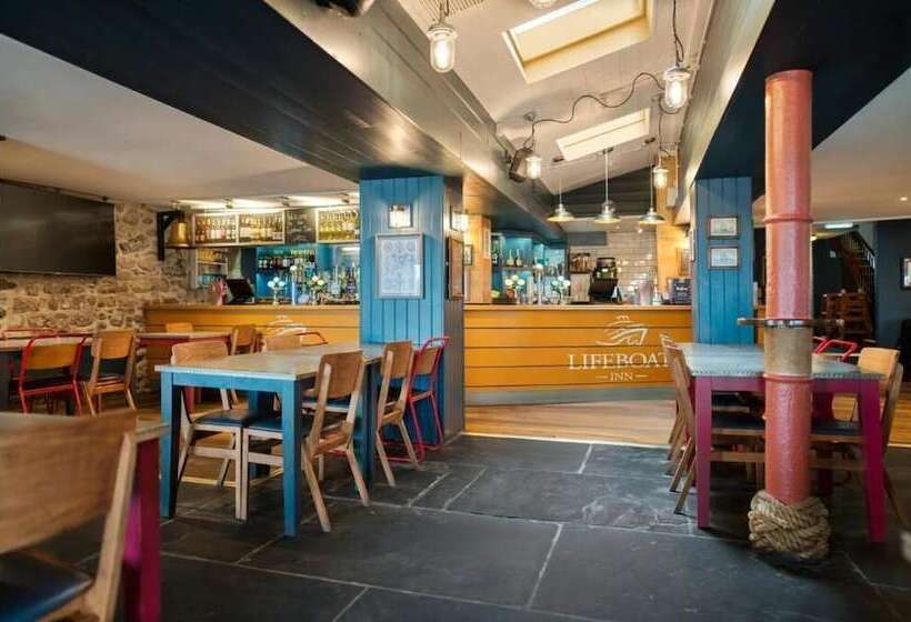 Общежитие Lifeboat Inn