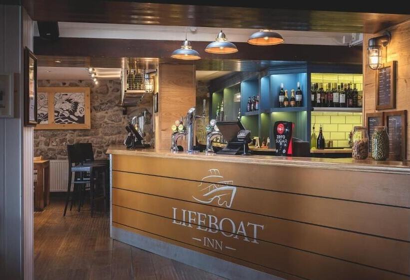 فندق صغير Lifeboat Inn