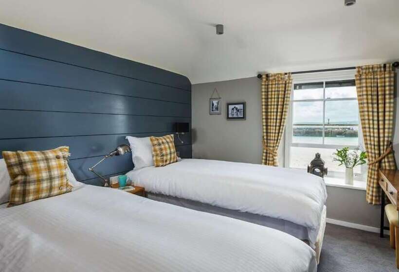 Общежитие Lifeboat Inn