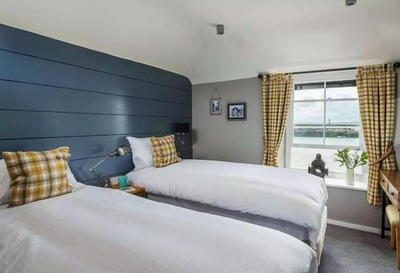 Retkeilymaja Lifeboat Inn