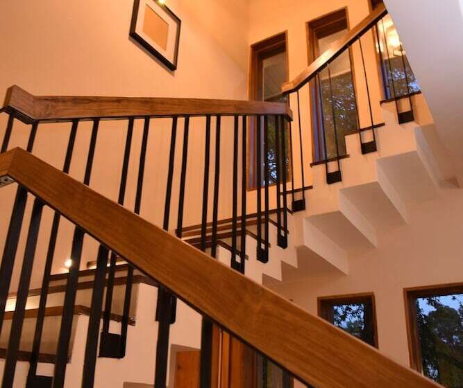 فندق Aryana Boutique