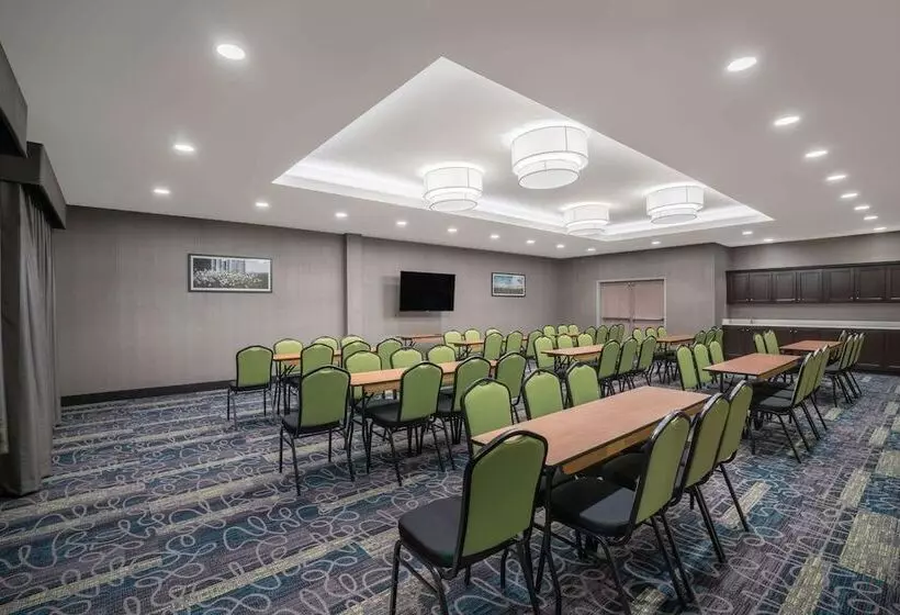 Hotelli La Quinta By Wyndham West Memphis