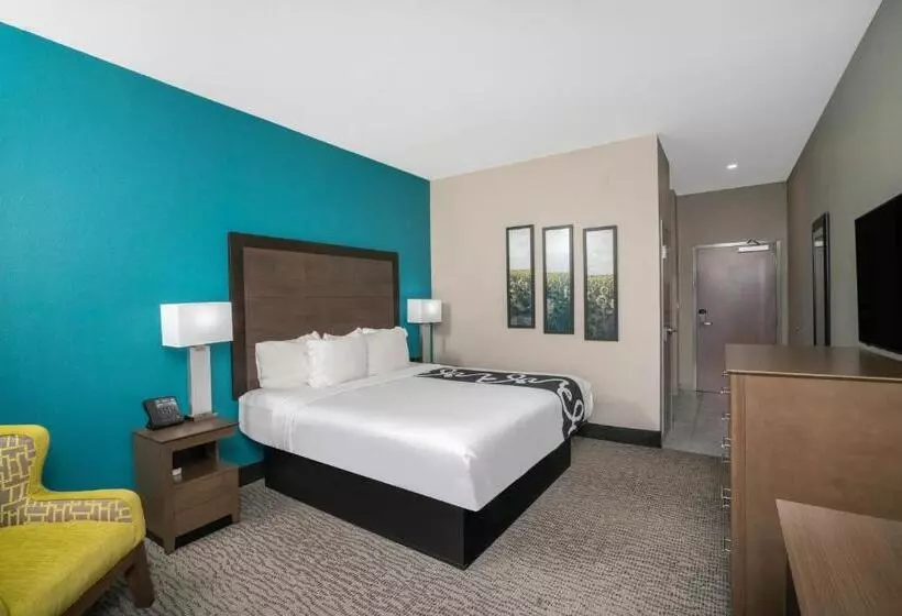 Hotelli La Quinta By Wyndham West Memphis