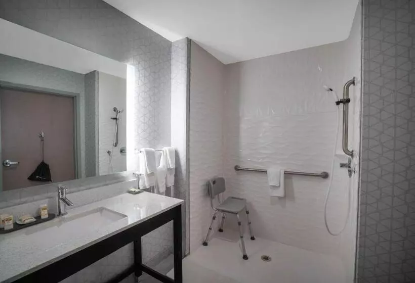 Hotelli La Quinta By Wyndham West Memphis