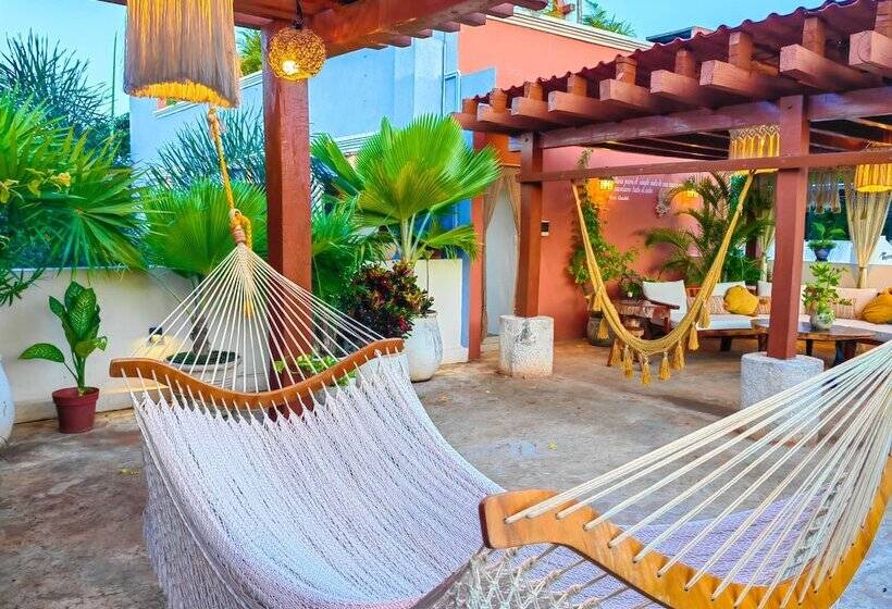 Le Muuch Hotel Boutique